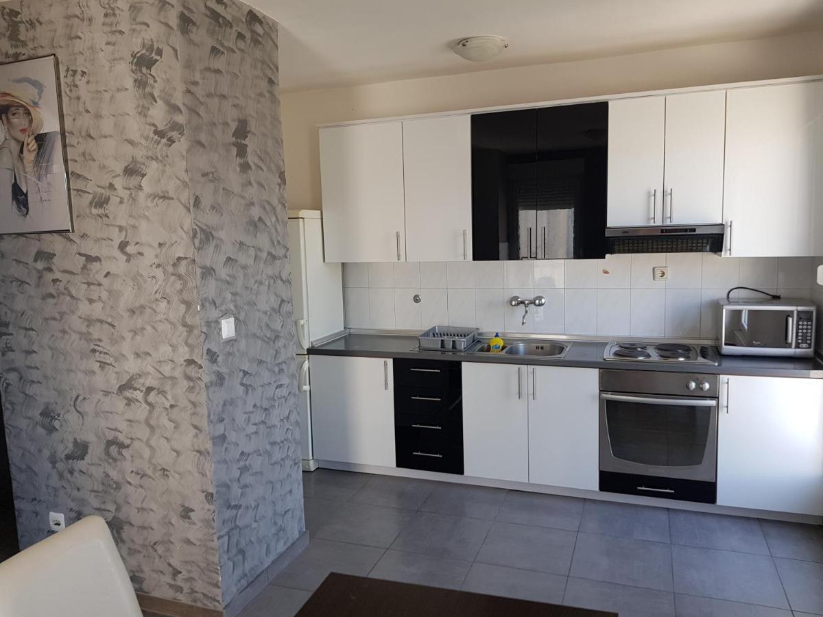 Ferienwohnung Apartman Duzel Split Exterior foto